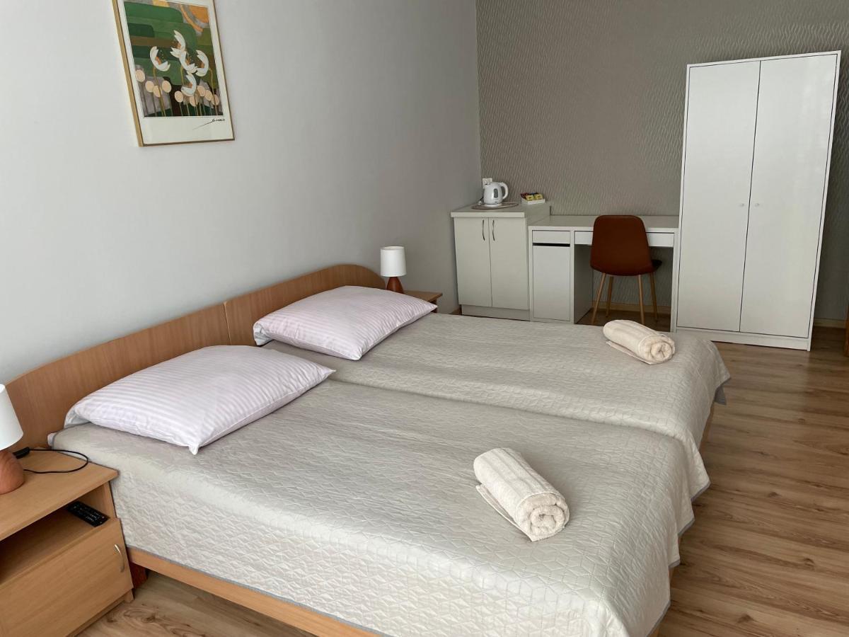 Pokoje Goscinne O-Es-Ha Warsaw Luaran gambar