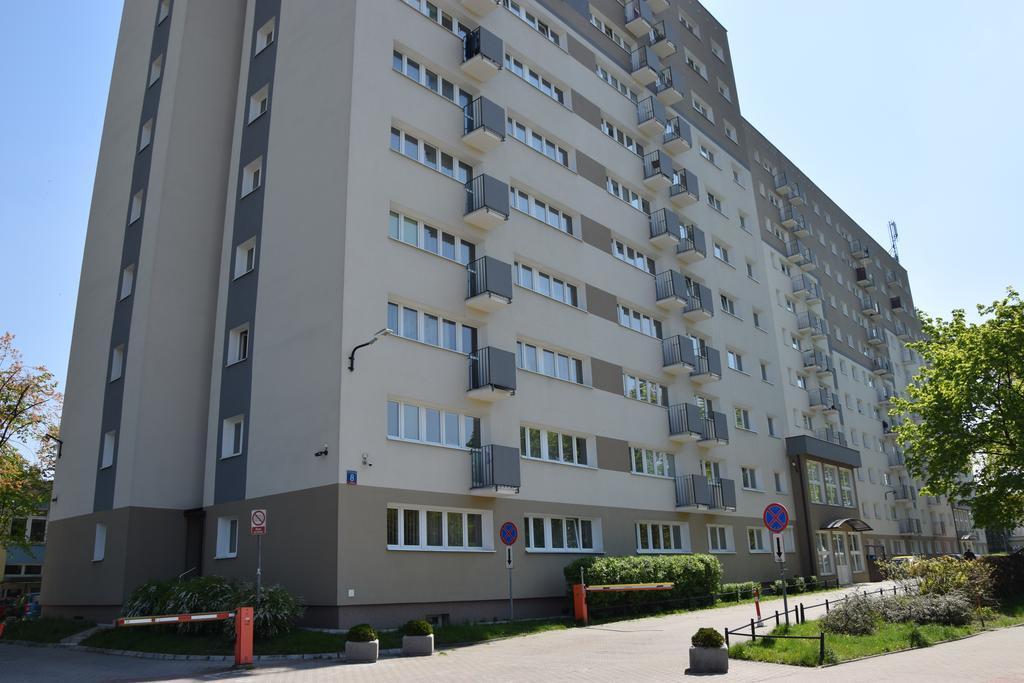 Pokoje Goscinne O-Es-Ha Warsaw Luaran gambar